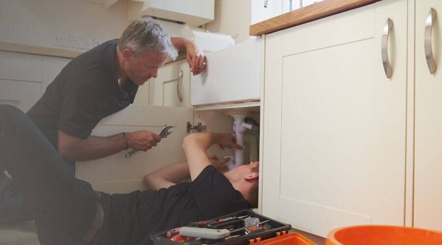 Professional emergency plumbing in Buckner, IL